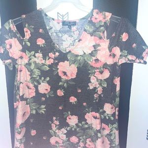 Floral Cold Shoulder Knit Top Moa Moa 1x